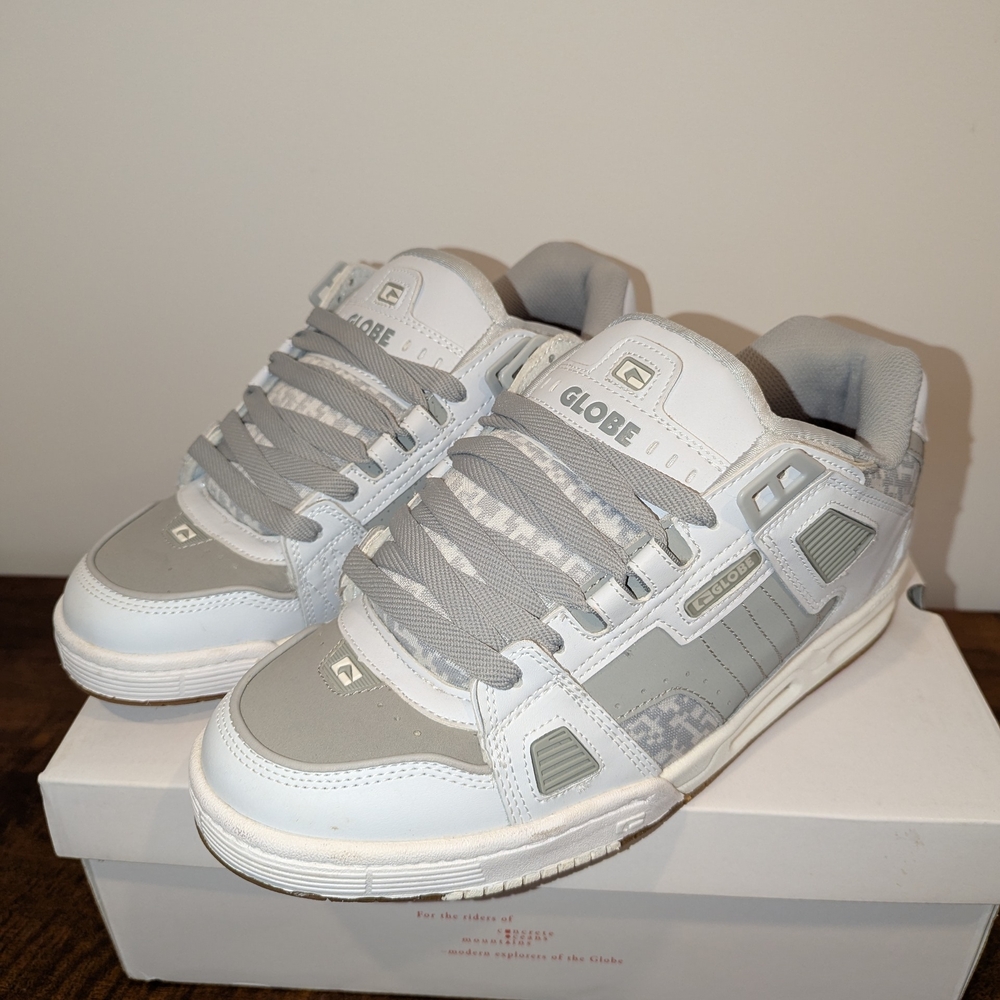 Globe Sabre Skate Shoes